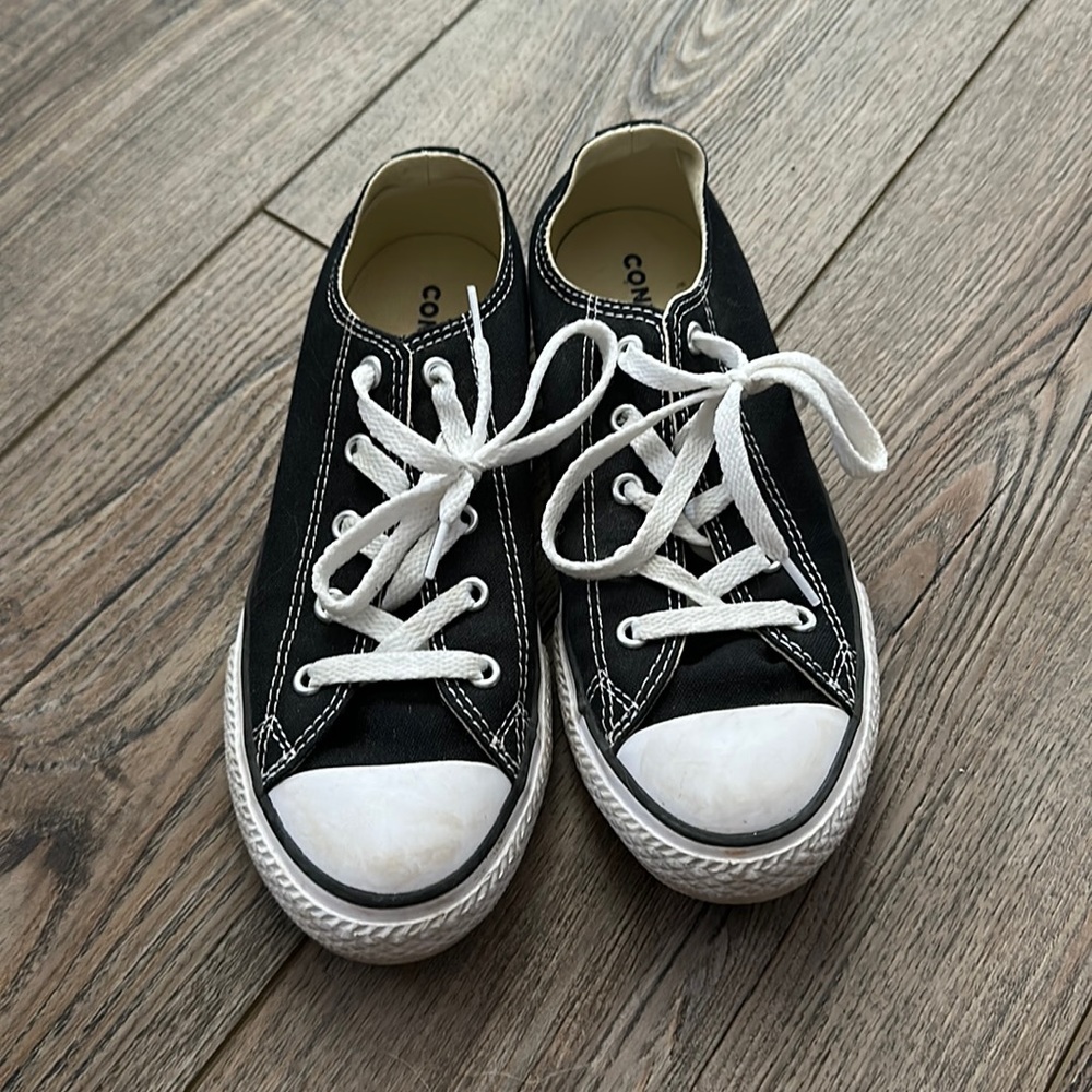 Kids converse black size 3